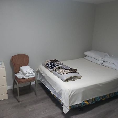 Green&White House Apartman Coquitlam Kültér fotó