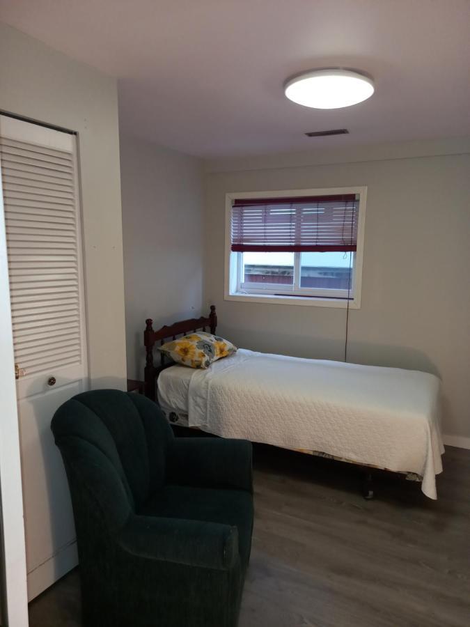 Green&White House Apartman Coquitlam Kültér fotó